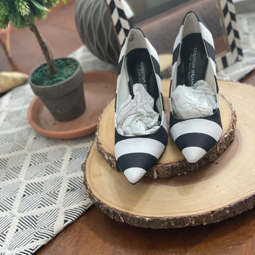 Christian Seriano 4 Payless Stripped Pump, SZ 6.5